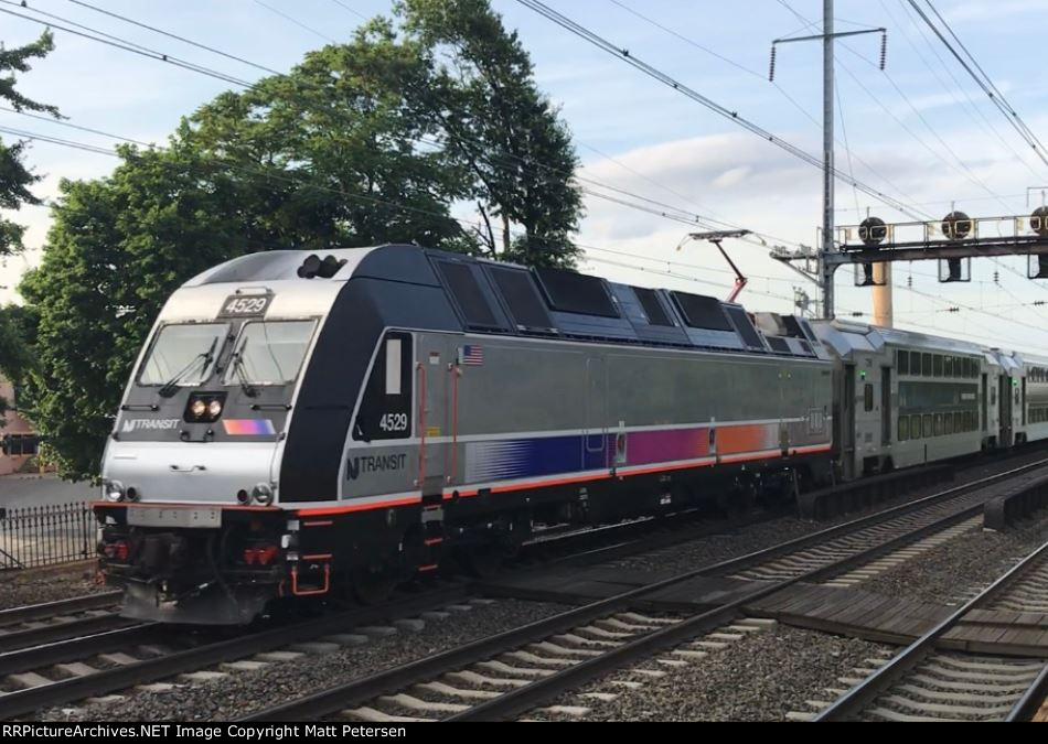 NJT 4529